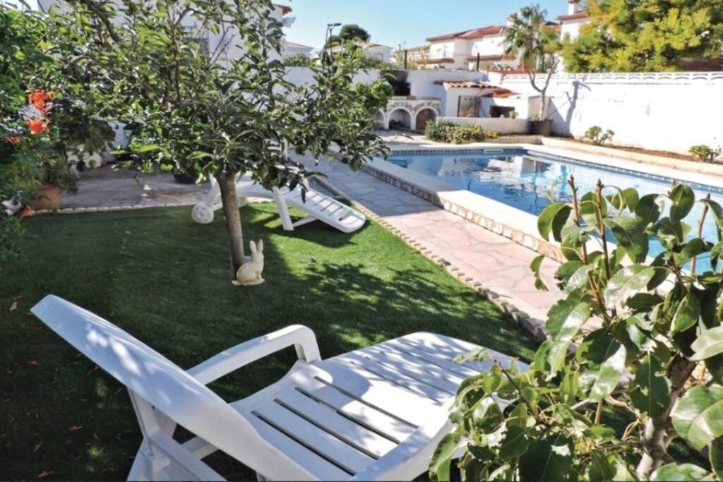 Preciosa Casa Con Piscina Al Lado De La Playa Villa Miami Playa Exteriör bild