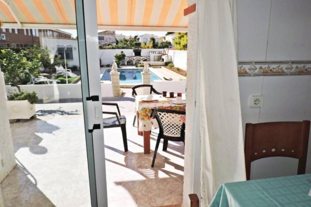 Preciosa Casa Con Piscina Al Lado De La Playa Villa Miami Playa Exteriör bild